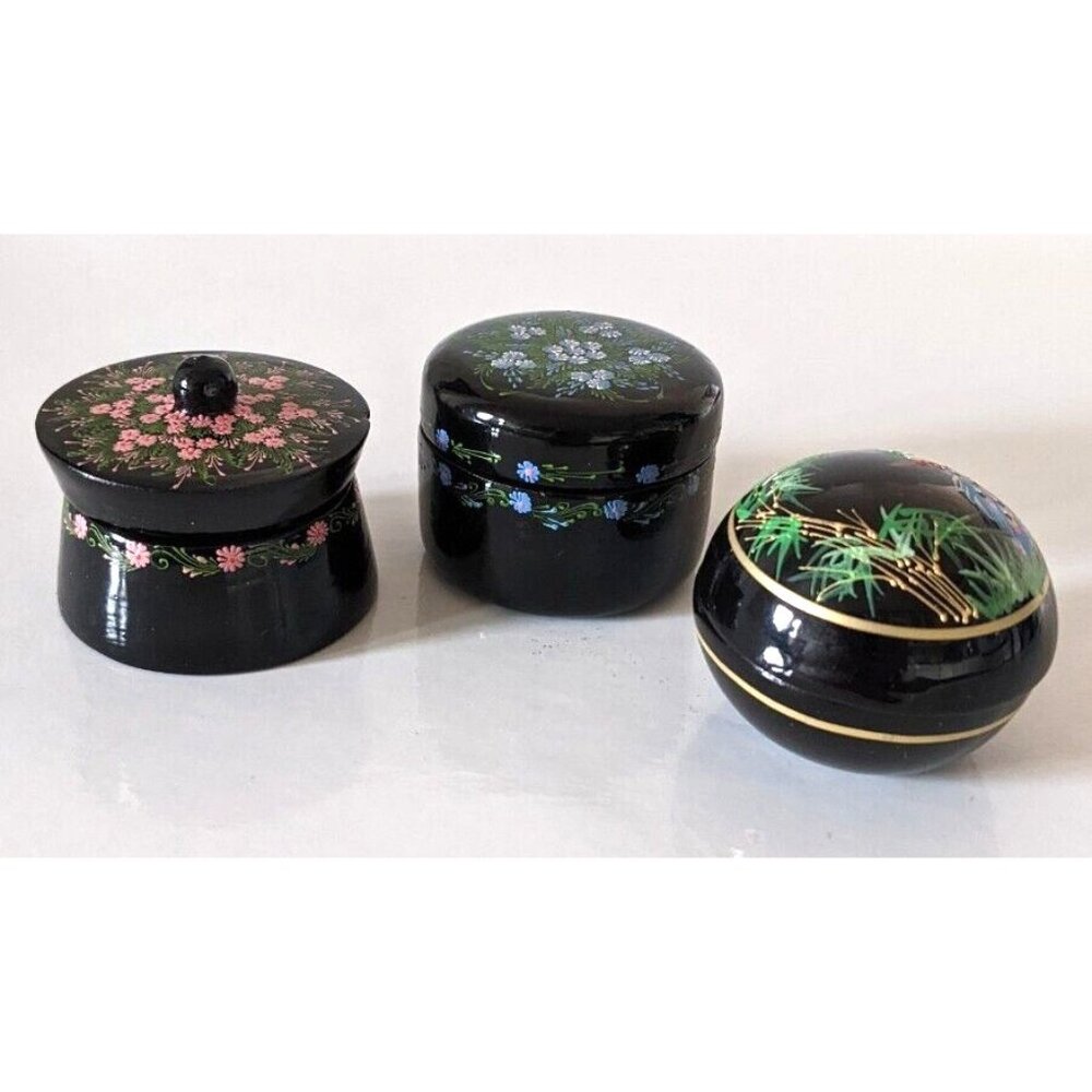 Lot Of 3 Vintage Wooden Mini Trinket Boxes Handmade Laquered Black Floral Orient